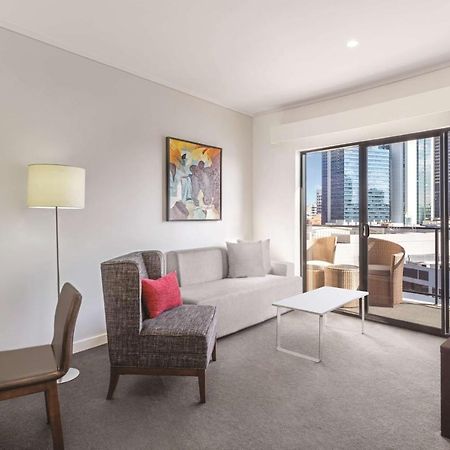 Adina Apartment Hotel Perth Barrack Plaza Bagian luar foto