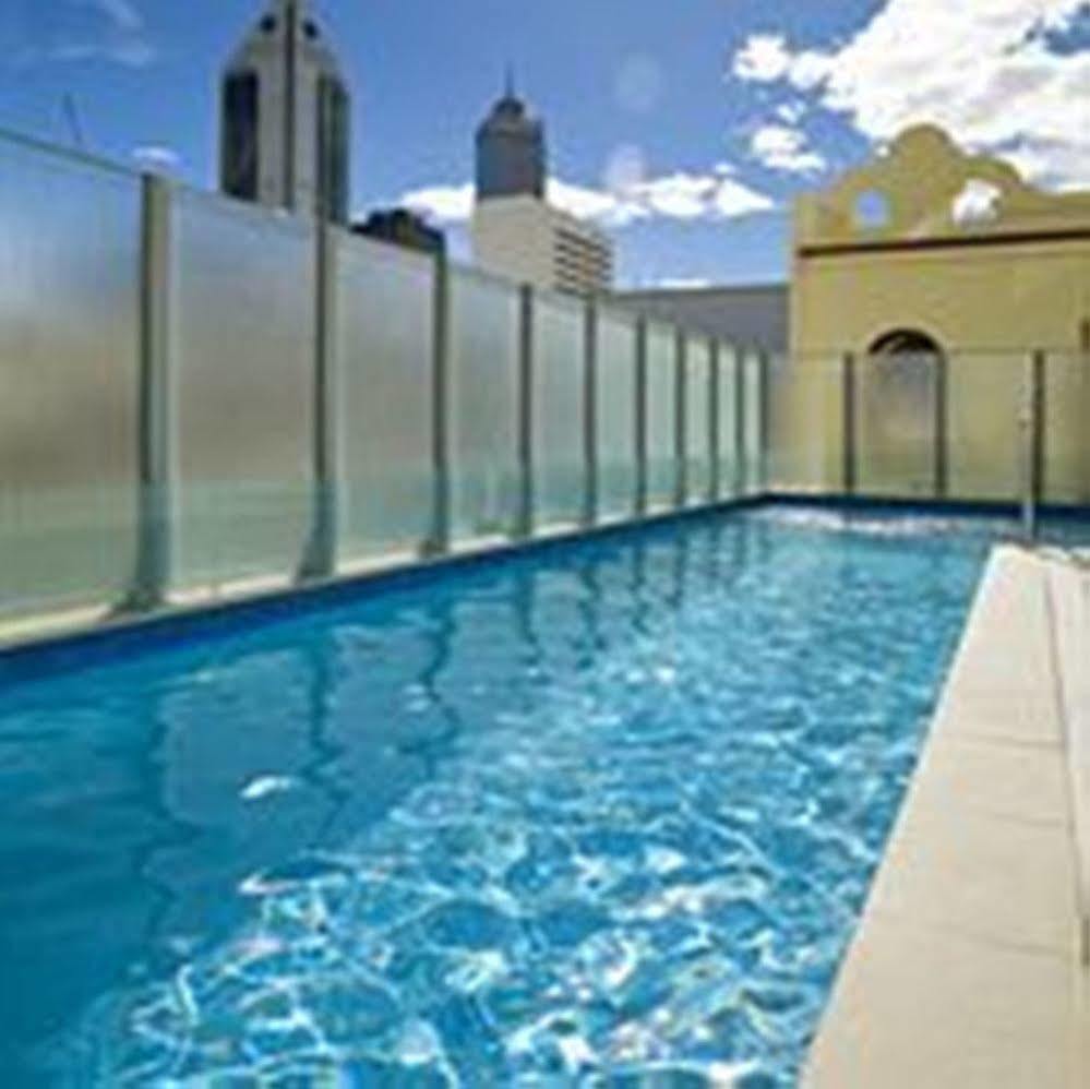 Adina Apartment Hotel Perth Barrack Plaza Bagian luar foto