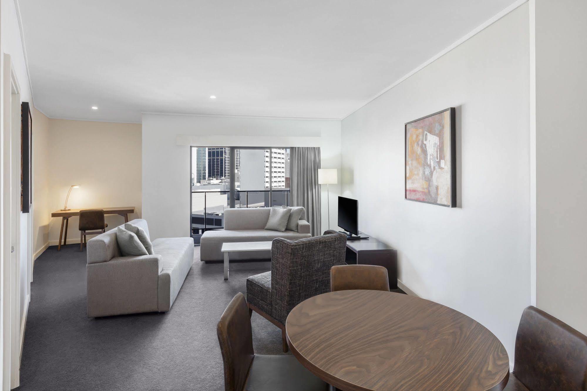 Adina Apartment Hotel Perth Barrack Plaza Bagian luar foto